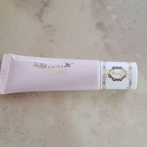 Pretty Vulgar Eyeshadow Primer